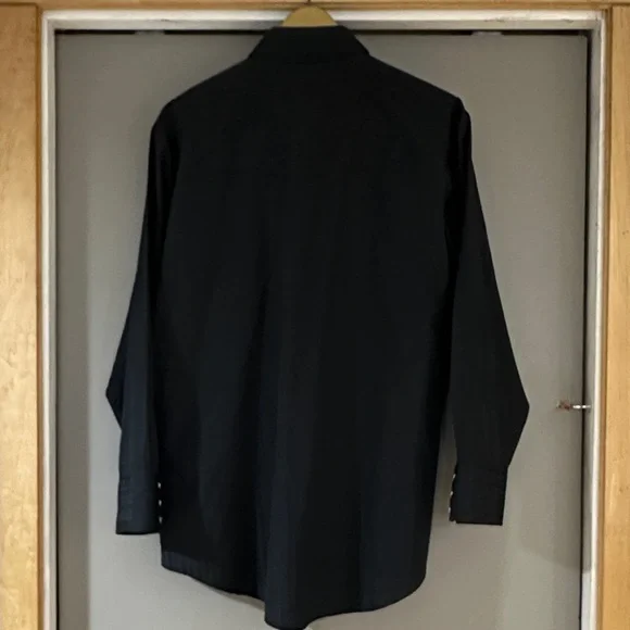 Ely Cattleman Black Button Down Shirt with Pearl Snaps - Picture 7 of 7